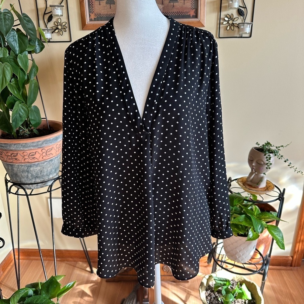 Vince Camuto Polka Dot V-Neck Women’s Blouse Rich Black Size Large Long Sleeves